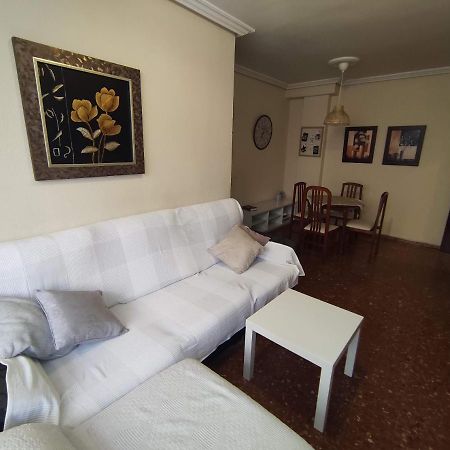 Ferienwohnung Amplio Piso Junto A Playa Victoria Cádiz Exterior foto