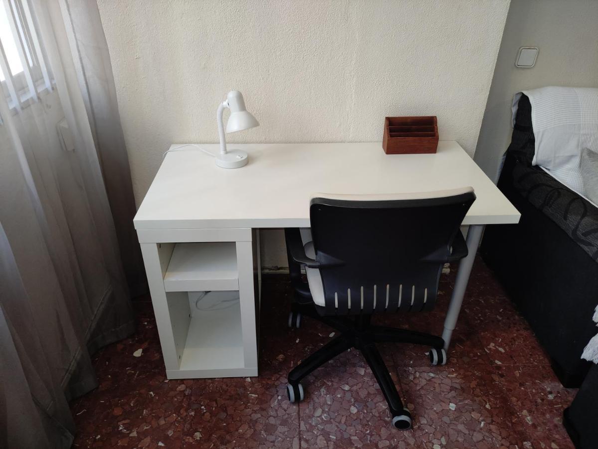 Ferienwohnung Amplio Piso Junto A Playa Victoria Cádiz Exterior foto